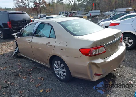 2013 Toyota Corolla Le z USA, uszkodzony, nr VIN 2T1BU4EE5DC012617
